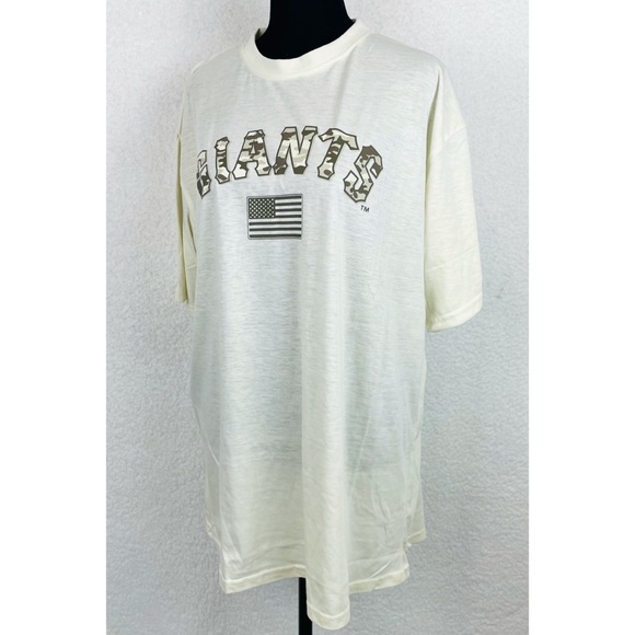 (NWOT) SF GIANTS • Cream Camo Logo Short-Sleeve Crewneck Tee - Picture 10 of 10